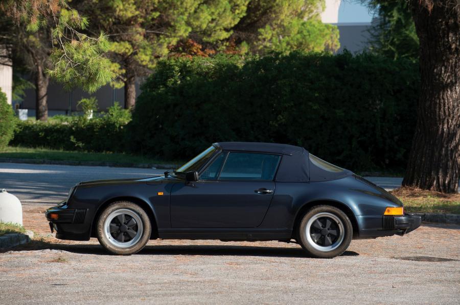  Porsche 911 Carrera 3.2 Cabriolet (911) 1984 года  (фото 13 из 13)